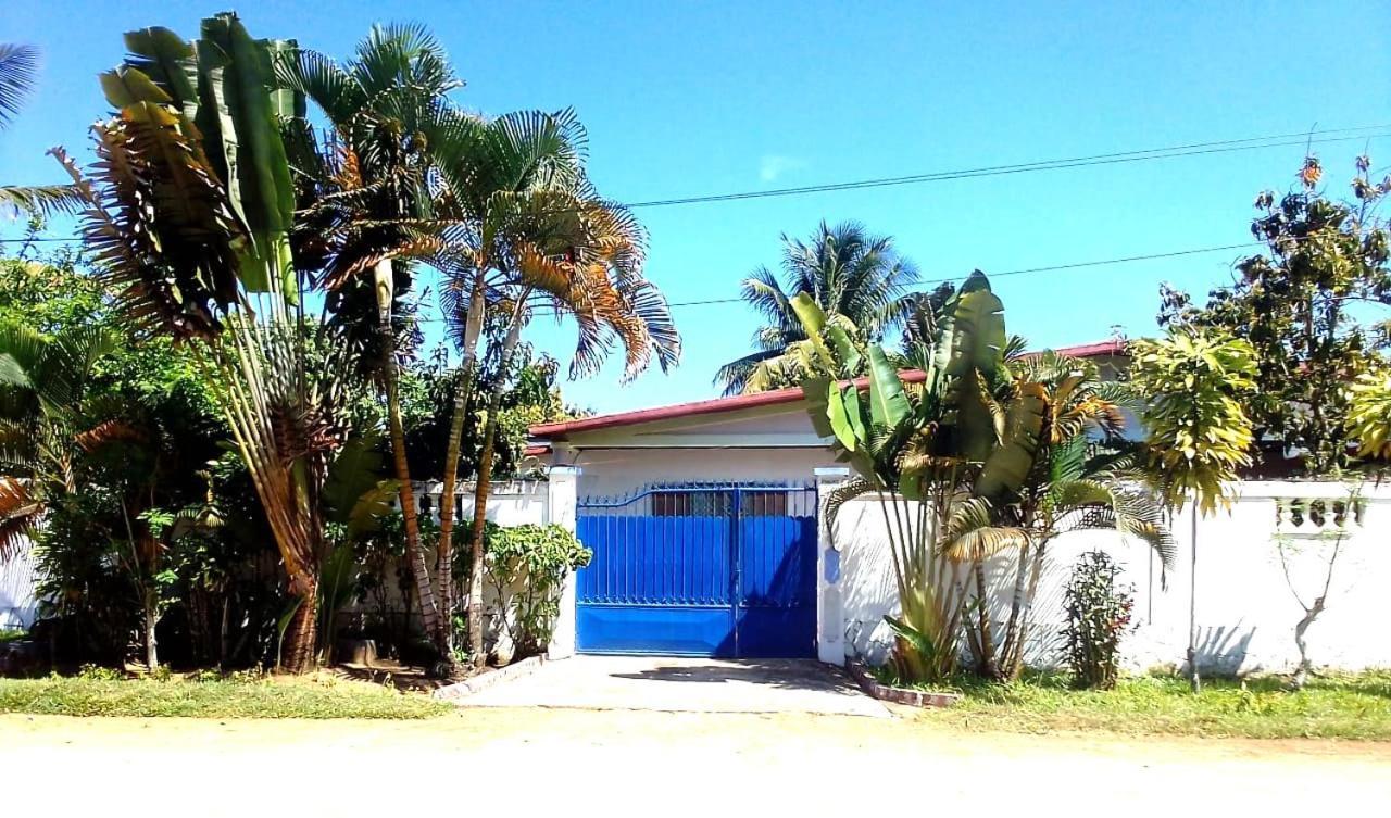 Maison D'Hotes Villa Mont Du Pelerin A Toamasina Madagascar Eksteriør billede